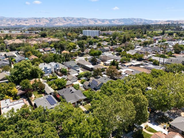 956 S 9th Street, San Jose CA: https://media.crmls.org/mediaz/25d862b2-5d3d-497e-9963-2ea72768d6a0.jpg