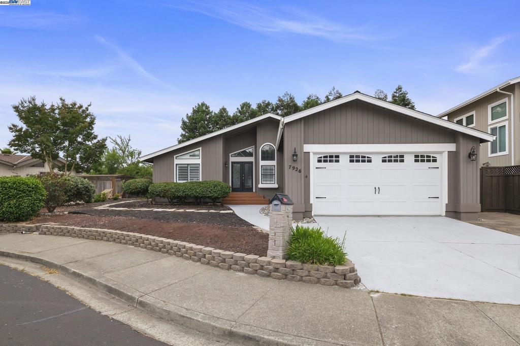 7926 Shannon Ct