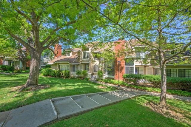 2624 Yerba Vista Court, San Jose CA: https://media.crmls.org/mediaz/25d9fa27-2ee8-4cf2-84a7-31db29d8bc2e.jpg