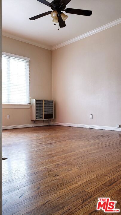 4124 Monroe Street, Los Angeles CA: https://media.crmls.org/mediaz/25dae28a-0d5e-4336-ad64-cf5c05cd4b6f.jpg