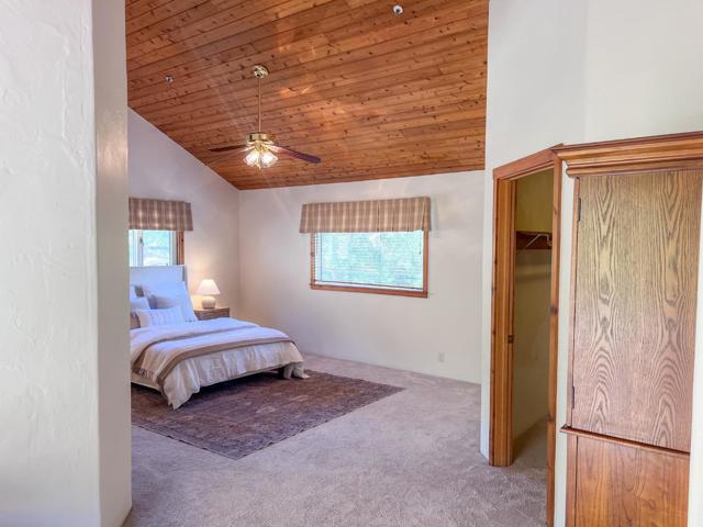 442 Corral De Tierra Road, Salinas CA: https://media.crmls.org/mediaz/25db2c60-0ac7-4225-bac8-26db5091cd72.jpg