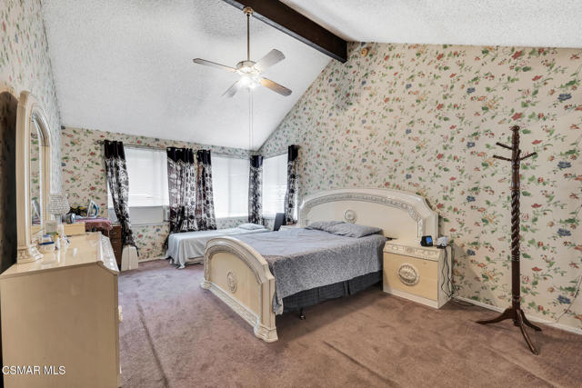7565 Melvin Avenue, Reseda CA: https://media.crmls.org/mediaz/25dbb957-7c5d-4b7e-8519-b7cb7bf380b3.jpg