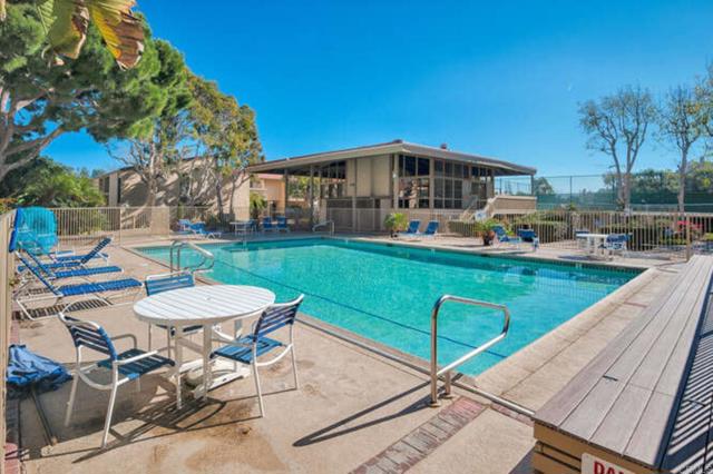 Detail Gallery Image 35 of 69 For 405 S Sierra Ave #187,  Solana Beach,  CA 92075 - 3 Beds | 3 Baths