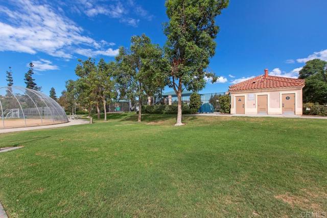1218 Corte Zafiro, San Marcos CA: https://media.crmls.org/mediaz/25df7486-bfff-4a1d-9e60-b1e649f01b19.jpg