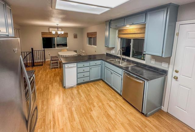 13069 Wells Fargo Drive, Groveland CA: https://media.crmls.org/mediaz/25e06f23-5d93-4ebc-9dd1-35feb88bf152.jpg