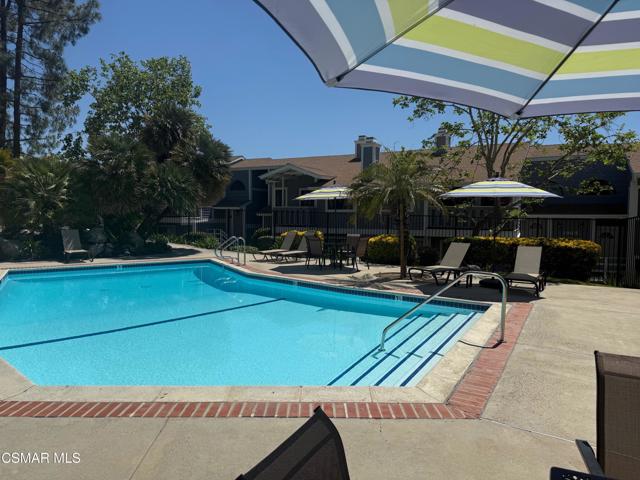29105 Thousand Oaks Boulevard, Agoura Hills CA: https://media.crmls.org/mediaz/25e1c74f-127e-432c-a8ae-ad6b61e995b5.jpg