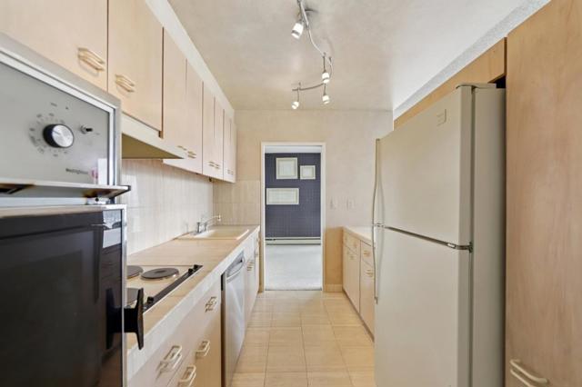 1200 Gough Street, San Francisco CA: https://media.crmls.org/mediaz/25e373a5-f461-4274-b520-de882b72b14b.jpg