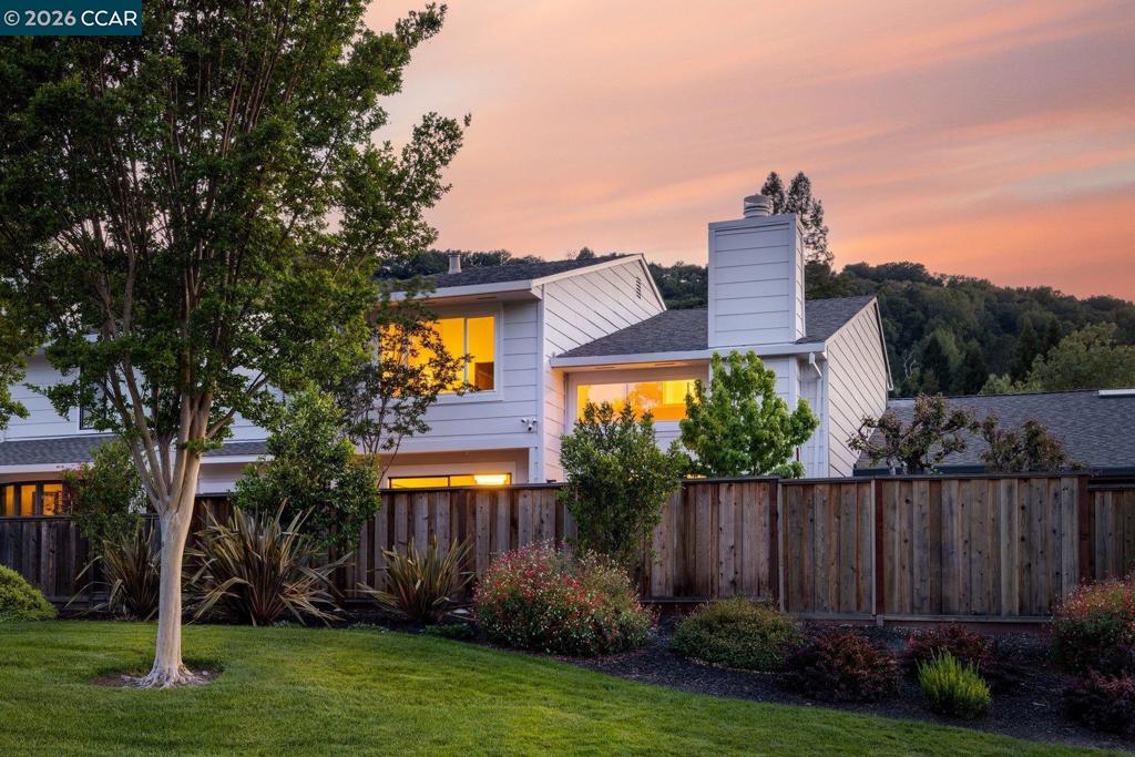 1712 Saint Andrews Dr