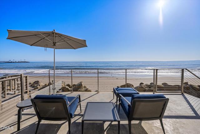 6768 Breakers Way, Ventura CA: https://media.crmls.org/mediaz/25e4ee29-a1a2-493f-9a2b-4ebe42b558bb.jpg