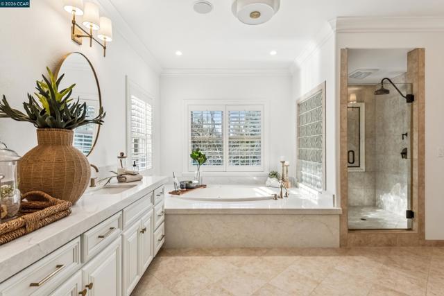 Image 25 of 60 For 45 Lark Place