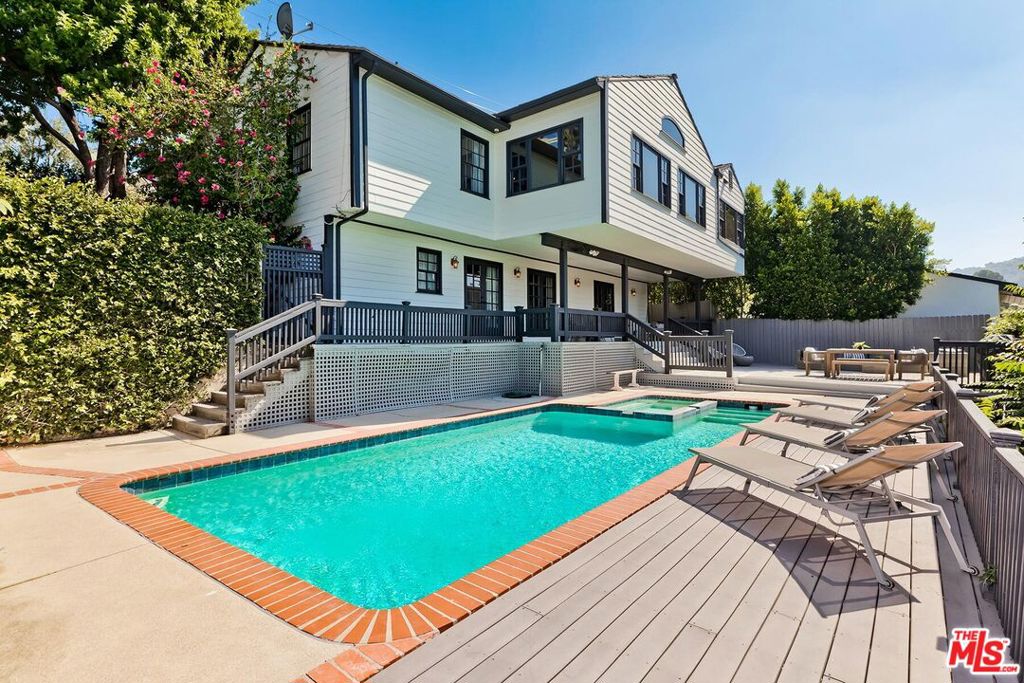 3983 Sunswept DriveStudio City img 36