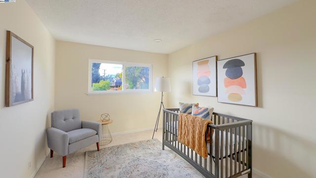 Image 40 of 55 For 311 Cima Dr  