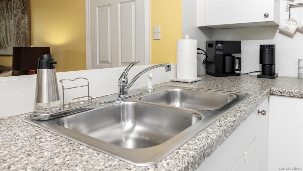 3550 Ruffin Rd - photo 9