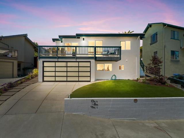 105 Vista Mar Court, Aptos CA: https://media.crmls.org/mediaz/25e8dcea-d018-4cb5-834b-b6f148b470c8.jpg