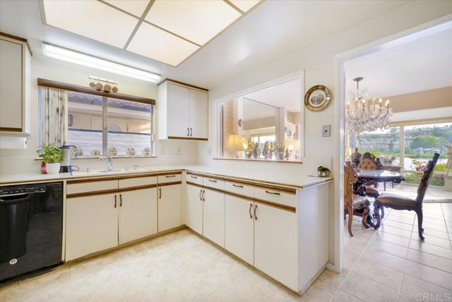 Detail Gallery Image 27 of 71 For 1499 La Linda Dr, San Marcos,  CA 92078 - 4 Beds | 2/1 Baths