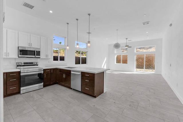 66778 Casa Grande Drive, Desert Hot Springs CA: https://media.crmls.org/mediaz/25ea59b9-3046-4cdc-9e32-fa2d476d2e58.jpg