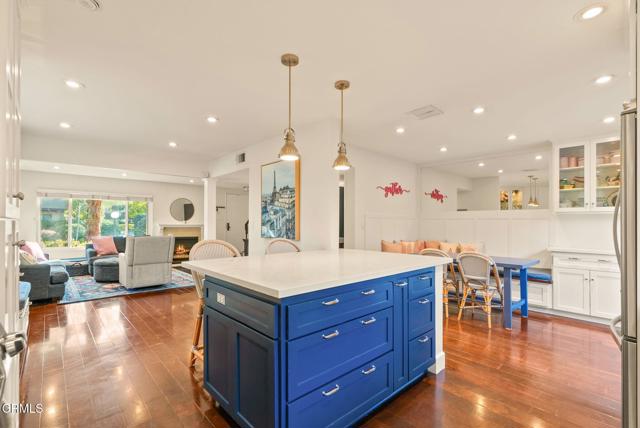 Detail Gallery Image 7 of 30 For 423 W Walnut St, Pasadena,  CA 91103 - 3 Beds | 2/1 Baths