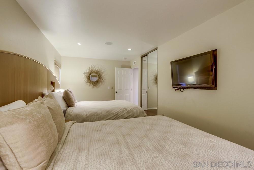 MLS #250032146SD img 27