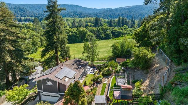 6443 E Zayante Road, Felton CA: https://media.crmls.org/mediaz/25ec012b-63be-4496-8e66-bda474587693.jpg