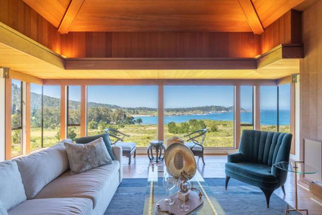 2952 Cuesta Way, Carmel CA: https://media.crmls.org/mediaz/25ec58e0-f1d7-47c7-baf8-bc2d670cfe36.jpg