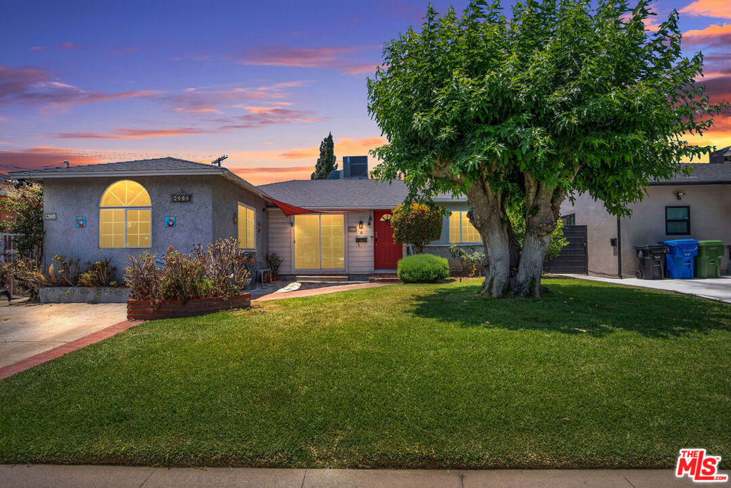 8333 Glencrest Drive