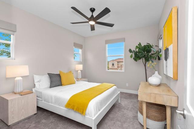 13403 Hudson Ln, San Diego CA: https://media.crmls.org/mediaz/25ed710e-0f10-4d13-a282-09f3b9d2fd45.jpg