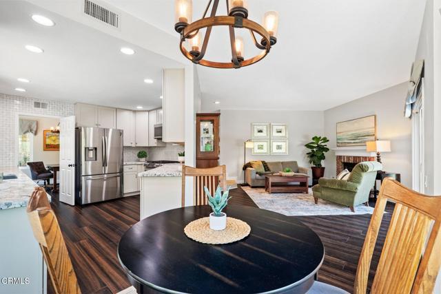 Detail Gallery Image 17 of 53 For 12157 London Grove Ct, Moorpark,  CA 93021 - 3 Beds | 2/1 Baths