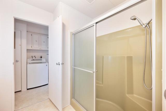 12339 Pepperwood, Auburn CA: https://media.crmls.org/mediaz/25ee0fbf-2b47-4497-b6c7-49fe35455339.jpg