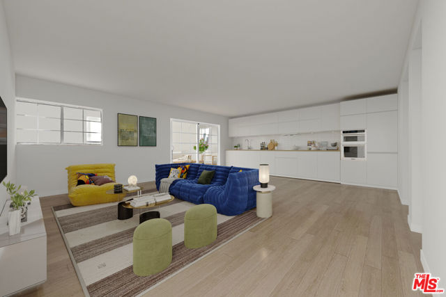 6257 Lindley Avenue, Tarzana CA: https://media.crmls.org/mediaz/25ee1398-21d6-4f43-ab90-b5a35b010b0b.jpg