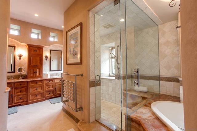 7206 Aviara Drive, Carlsbad CA: https://media.crmls.org/mediaz/25eefb78-d554-41bb-84c1-a7f6d22db01c.jpg
