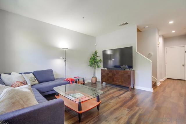 4300 Newton Ave, San Diego CA: https://media.crmls.org/mediaz/25ef38e1-7779-47f7-a1fc-5f2cec930e39.jpg