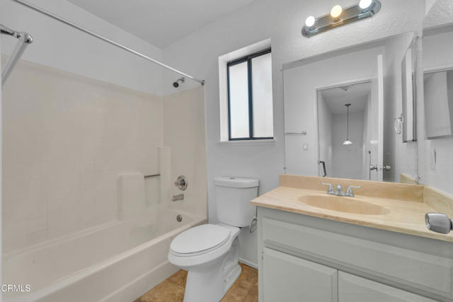 Detail Gallery Image 20 of 25 For 4745 Karling Pl, Palmdale,  CA 93552 - 3 Beds | 2/1 Baths