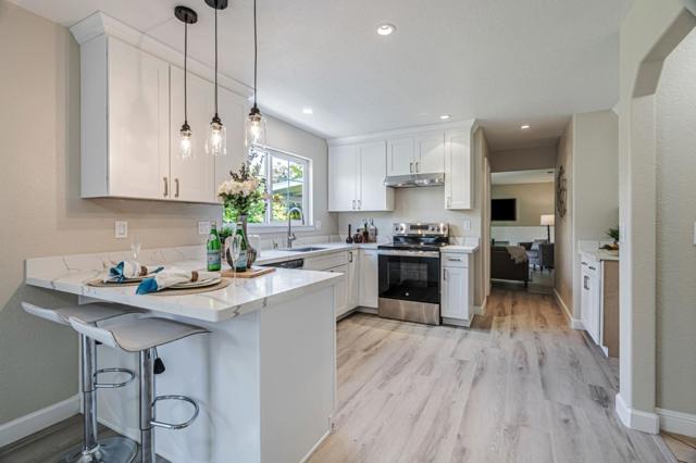 3334 Dias Drive, San Jose CA: https://media.crmls.org/mediaz/25efeb86-7048-4c16-a8e0-7d30d70f0bd5.jpg