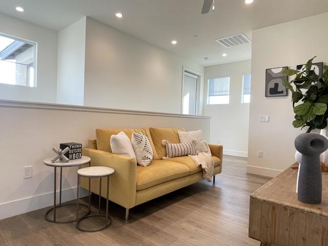 Image 10 of 22 For 47339 Poppy Lane