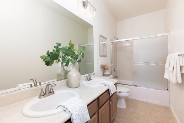 4180 Peninsula Point Drive, Seaside CA: https://media.crmls.org/mediaz/25f19644-5faf-4c8f-ae44-d23ff7467bd0.jpg