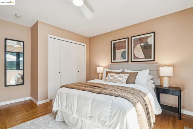 6212 Bernhard, Richmond CA: https://media.crmls.org/mediaz/25f1d8bf-c522-4e6b-9697-712b809e44ed.jpg