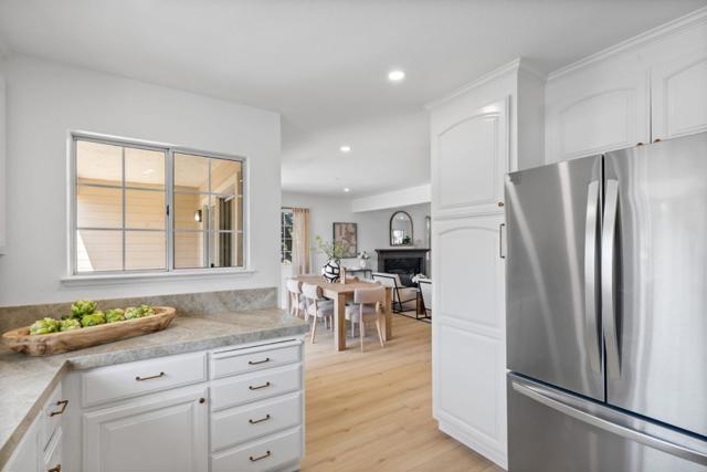 721 Hibiscus Place, San Jose CA: https://media.crmls.org/mediaz/25f23550-0bcf-4732-862f-274aa91427af.jpg