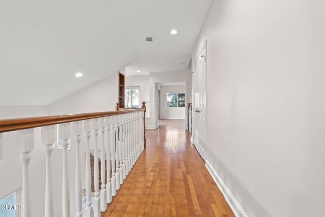 Detail Gallery Image 49 of 68 For 920 Glen Oaks Bld, Pasadena,  CA 91105 - 3 Beds | 3/1 Baths