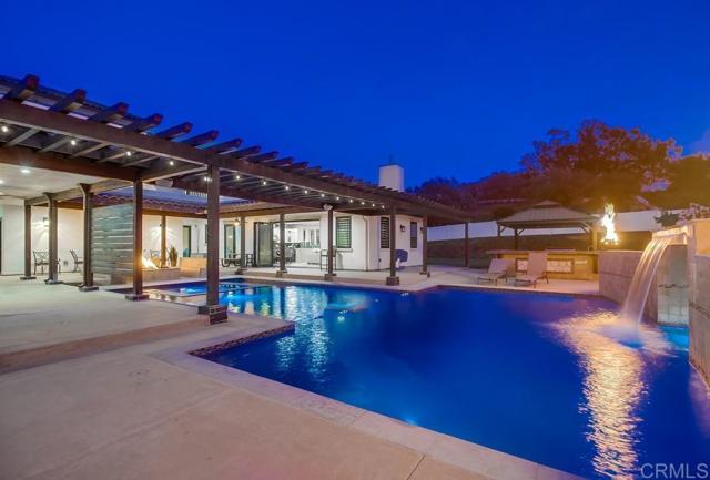 Home for Sale in Alpine