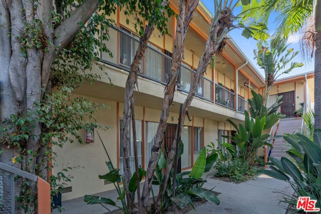 266 25th Street, Long Beach, California 90806, ,Multi-Family,For Sale,25th,24455767