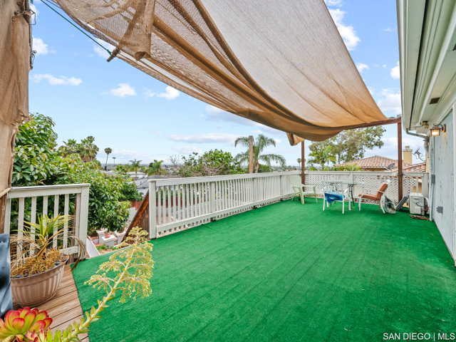 5949 Alleghany ST, San Diego CA: https://media.crmls.org/mediaz/25f4d368-b45f-44ca-b16c-651166f7bf55.jpg