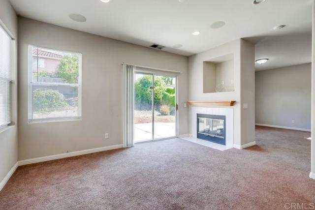 1238 Avenida Amistad, San Marcos CA: https://media.crmls.org/mediaz/25f5a36c-0049-4a96-bc58-ca3164e95e38.jpg