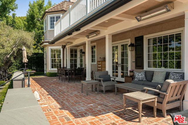 Drew Fenton | 253 Ashdale Place Los Angeles CA | MLS: 7382950