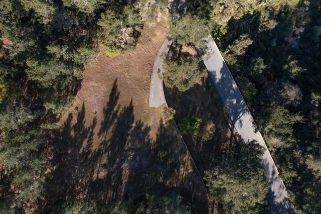25540 Via Malpaso, Carmel CA: https://media.crmls.org/mediaz/25f75162-51d8-4259-ac0d-57abba00a791.jpg