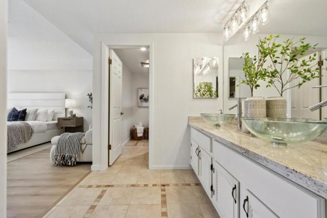 440 Cesano Court, Palo Alto CA: https://media.crmls.org/mediaz/25f77971-f97e-4a2b-abd2-c2c31cb127f2.jpg