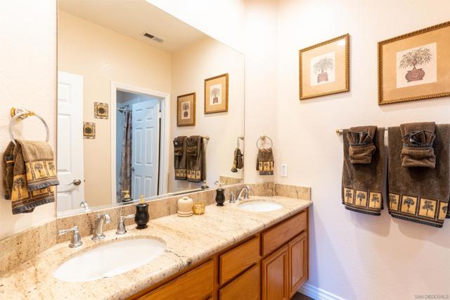 2059 Avocado Knoll Lane, Fallbrook CA: https://media.crmls.org/mediaz/25f796c0-0fca-4d22-a87e-7b522662e715.jpg