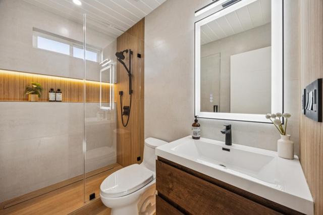 683 Vanessa Drive, San Mateo CA: https://media.crmls.org/mediaz/25f849d4-e1c4-4346-98e3-c1ea7890a944.jpg