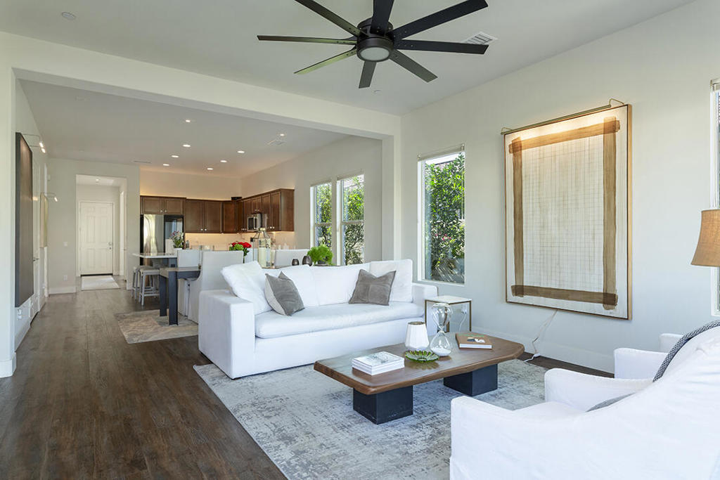 MLS #219138363PS image #2