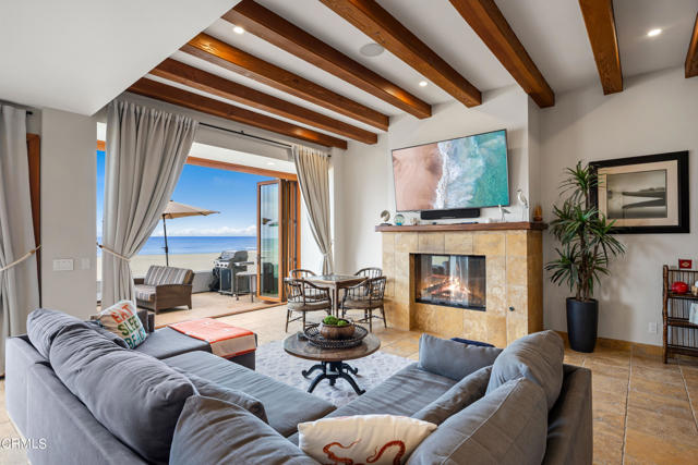 Detail Gallery Image 4 of 63 For 1417 Marine Way, Oxnard,  CA 93035 - 5 Beds | 4/1 Baths