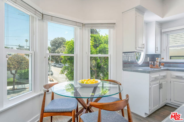 2622 2nd Street, Santa Monica CA: https://media.crmls.org/mediaz/25fb24d2-2600-4b4f-8211-005bb89bd16e.jpg